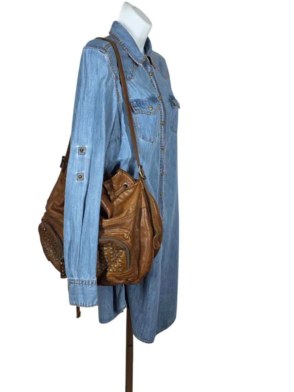 FRYE BROOKE STUDDED DRAWSTRING LEATHER BAG